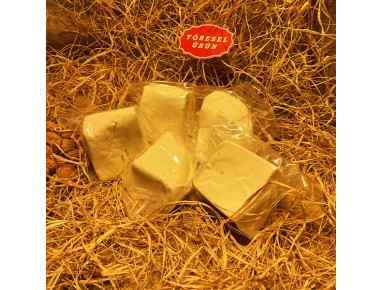 Kars Beyaz Köy Peyniri 1 Kg (Tam Yağlı)